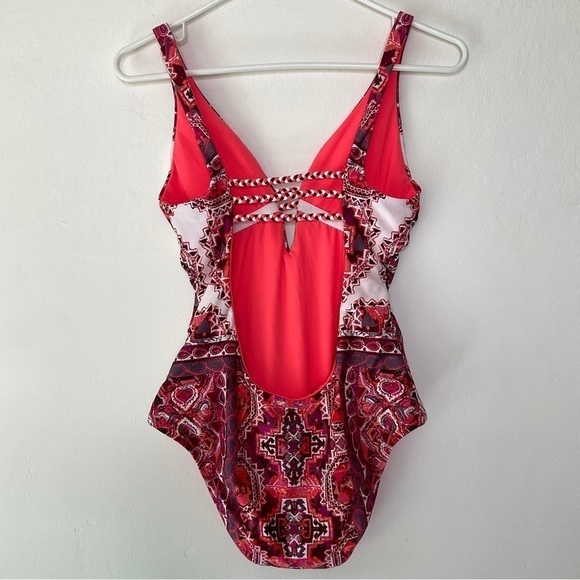Becca Braided One Piece Swimsuit Exposed Back Multi Print Size S/P - Picture 3 of 13